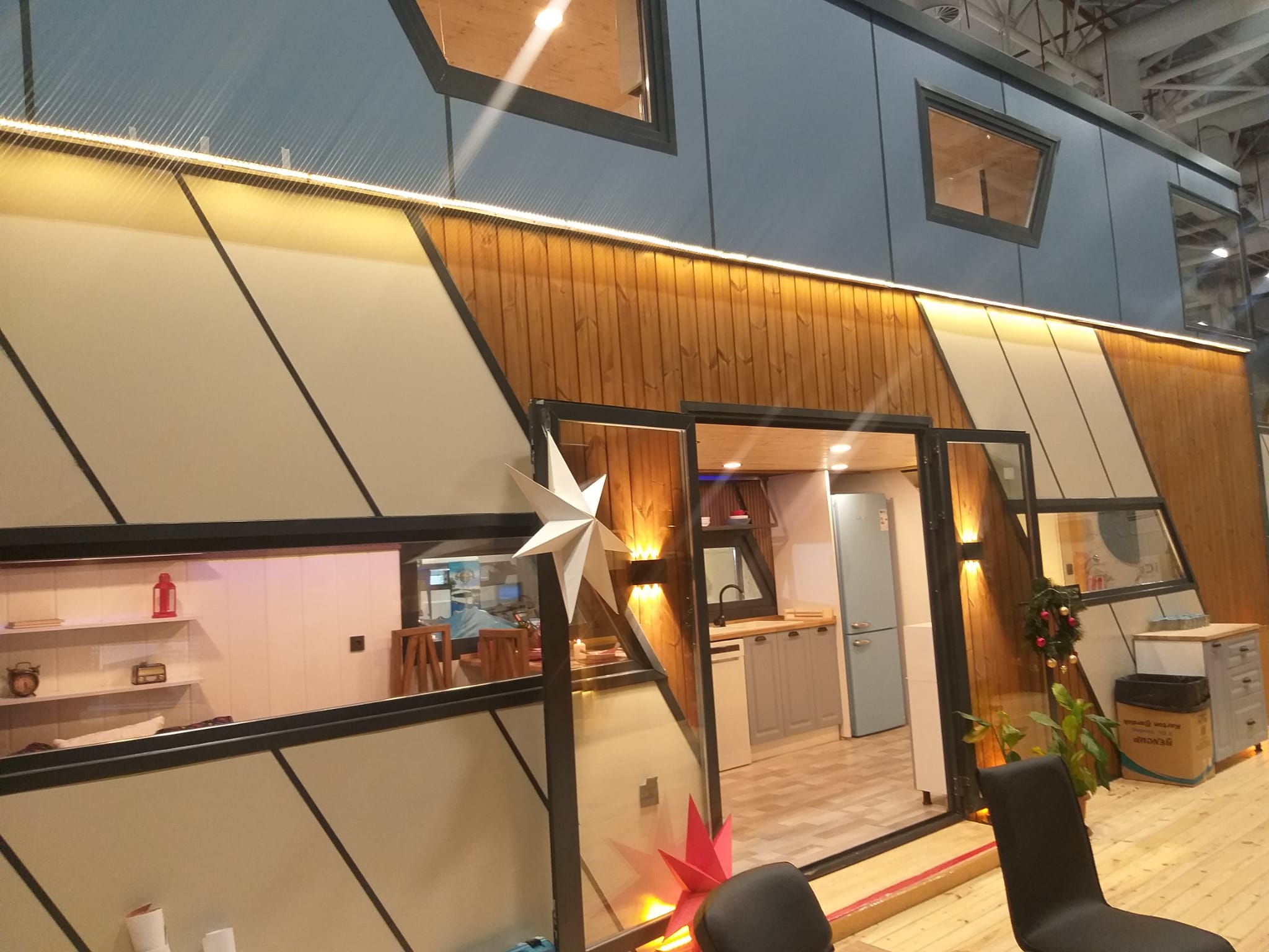 Türkiye'de İlk ve Tek Hidrolik Sistem Tiny House Modelimizin Sergisi Görsel 5